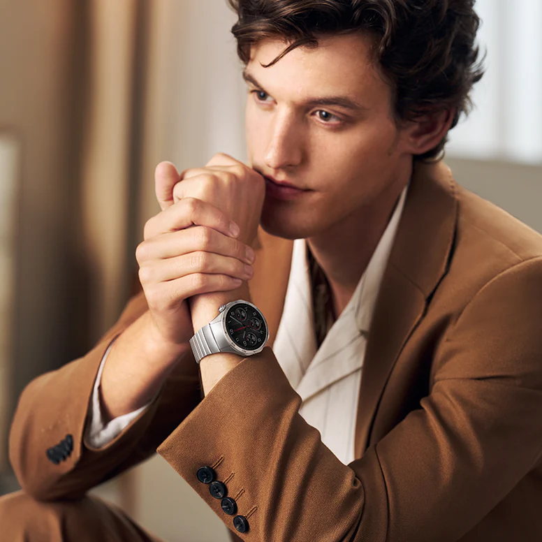 ساعة هواوي GT 4 مقاس 46 مم